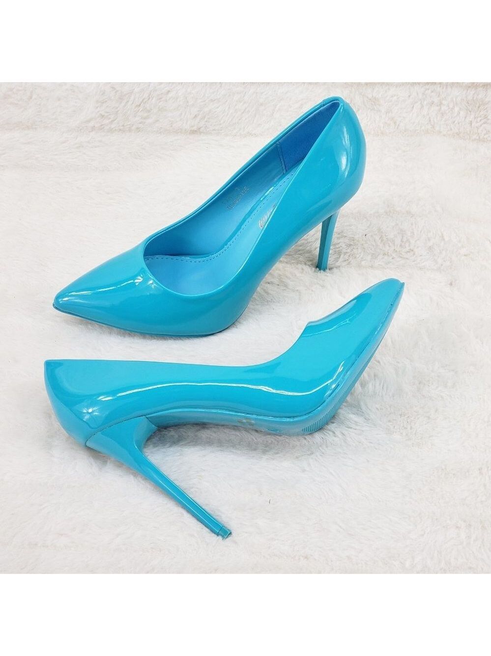 Turquoise Blue Patent High Heel Pumps Matching Colored Sole Fabio